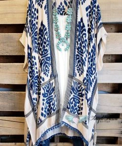 Urbanista What's New AHB EXCLUSIVE: Bali Intentions Kimono - Navy