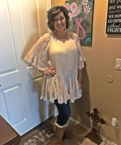 Sassybling What's New AHB EXCLUSIVE: The It Girl Oversized Loose Fitting Tunic - Light Blue