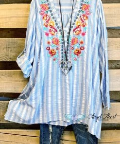 Andree AHB EXCLUSIVE -Twisted Fate Top - Blue - 100% COTTON