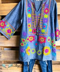 A&A What's New AHB EXCLUSIVE: Wonderful Love Tunic - Blue