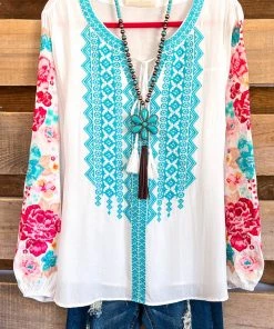 Andree Take On Me Embroidered Blouse - Ivory