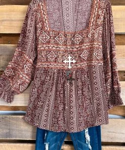 Andree Don't Look Back Top - Wine