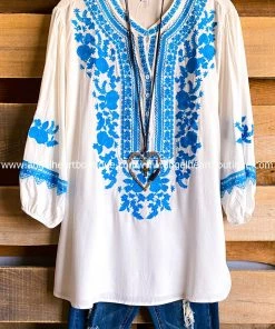 Andree By Unit AHB EXCLUSIVE - Couldn't Love You More Top - Ivory Turquoise