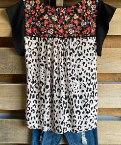 Andree AHB EXCLUSIVE: Late Night Spring Top - Mocha/Black What's New