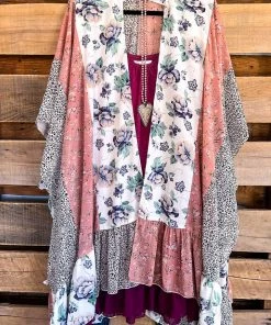 GiGiO What's New Love Will Keep Us Alive Kimono - White Mix