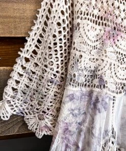 Origami What's New AHB EXCLUSIVE: Delightful Details Cotton Top - NAT/Floral - 100% COTTON