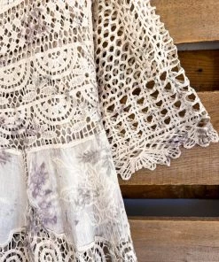 Origami What's New AHB EXCLUSIVE: Delightful Details Cotton Top - NAT/Floral - 100% COTTON