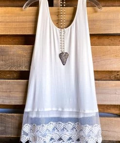 Origami Layers And Love Tank With Stones - Ivory