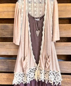 Origami AHB EXCLUSIVE: The Heart Won't Lie Cardigan - Natural