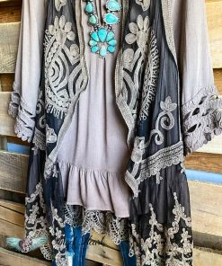 Origami AHB EXCLUSIVE: See My Soul Vest - Brown