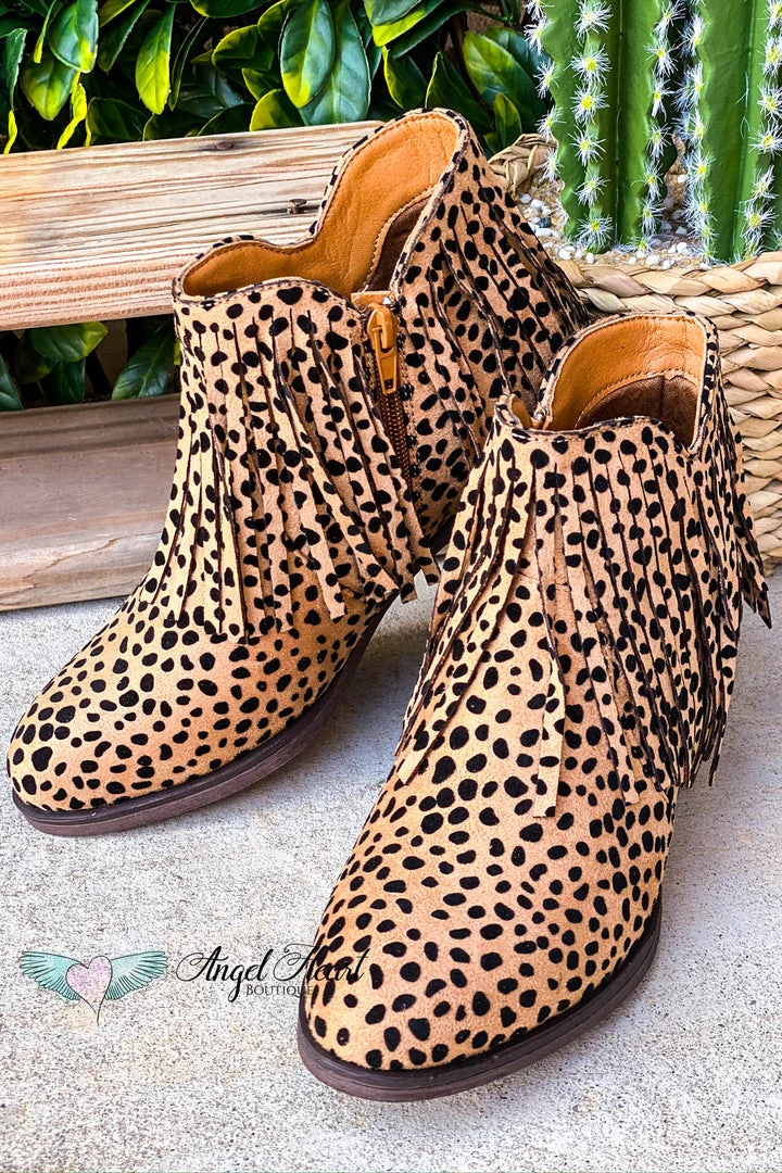 Olem Shoe What's New She Will Be Loved Booties - Cheetah Print 4 Olem Shoe What's New She Will Be Loved Booties - Cheetah Print