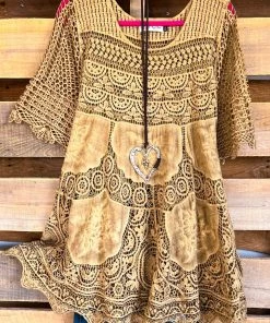 Origami AHB EXCLUSIVE: Delightful Details Cotton Top - Washed Taupe What's New