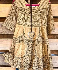 Origami AHB EXCLUSIVE: Delightful Details Cotton Top - Washed Taupe What's New