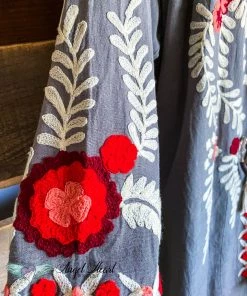 A&A What's New AHB EXCLUSIVE: Gorgeous Love Top - Grey