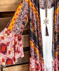 Umgee What's New Illuminating Wonder Duster - Berry Mix