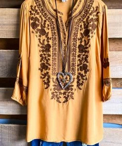 Andree By Unit AHB EXCLUSIVE: Couldn't Love You More Top - Mustard/Mocha What's New