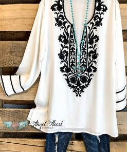 Kareena's Trends Sale AHB EXCLUSIVE: Singing To My Soul Blouse - Moss White