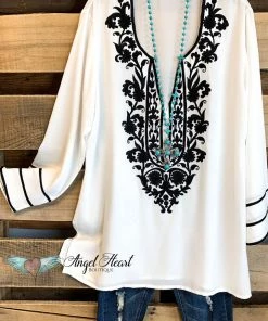 Kareena's Trends Sale AHB EXCLUSIVE: Singing To My Soul Blouse - Moss White