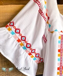 Andree AHB EXCLUSIVE: Subtle Smiles Top - Ivory