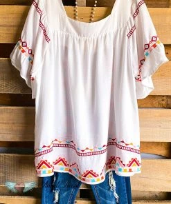 Andree AHB EXCLUSIVE: Subtle Smiles Top - Ivory