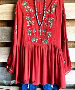 A&A AHB EXCLUSIVE: Such A Darling Tunic - Rust