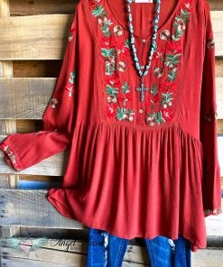 A&A AHB EXCLUSIVE: Such A Darling Tunic - Rust