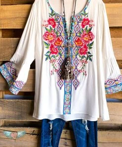 Andree AHB EXCLUSIVE: Get To The Point Top - Ivory What's New