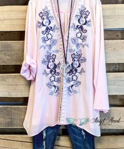 Andree What's New AHB EXCLUSIVE: Where My Heart Goes Blouse - Blush