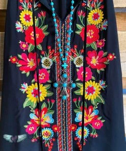 Andree AHB EXCLUSIVE: Just A Minute Top - Black What's New