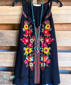 Andree AHB EXCLUSIVE: Just A Minute Top - Black What's New