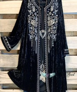 Andree By Unit AHB EXCLUSIVE: Long Velvet Embroidery Cardigan - Black