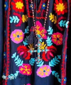 A&A AHB EXCLUSIVE: Faith In Love Tunic - Black