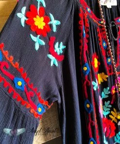 A&A AHB EXCLUSIVE: Faith In Love Tunic - Black