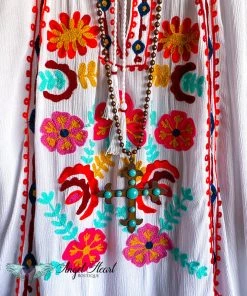 A&A AHB EXCLUSIVE: Faith In Love Tunic - White