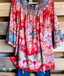 A&A What's New AHB EXCLUSIVE: In Her Mind Top - Red/pink