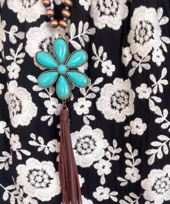 Andree From This Moment Top - Black