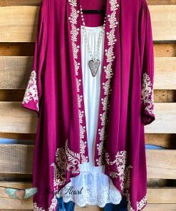 Andree By Unit AHB EXCLUSIVE: Rise Of Romance Cardigan - Burgundy - SALE