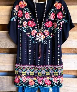 Andree AHB EXCLUSIVE: Sweet Florest Blouse - Black