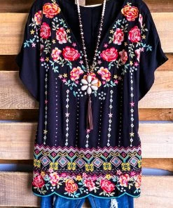 Andree AHB EXCLUSIVE: Sweet Florest Blouse - Black