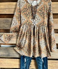 Haptics What's New Welcome Home Top - Rust