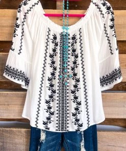 Andree Vines Of Glory Top - Ivory Black