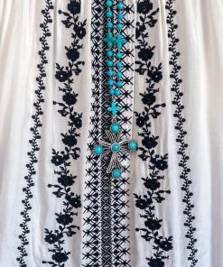 Andree Vines Of Glory Top - Ivory Black