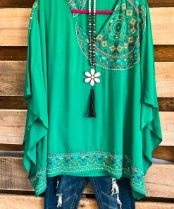 Andree Go The Distance Oversized Poncho/Top - Kelly Green