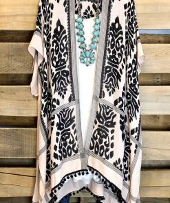 Urbanista What's New AHB EXCLUSIVE: Bali Intentions Kimono - Black