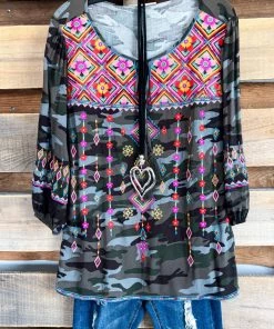 Andree Sticking Together Top - Camo What's New