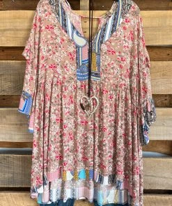 GiGiO I Can Tell You Why Top - Latte - SALE