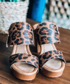 Lets See Style What's New Way To Your Heart Shoes - Leopard